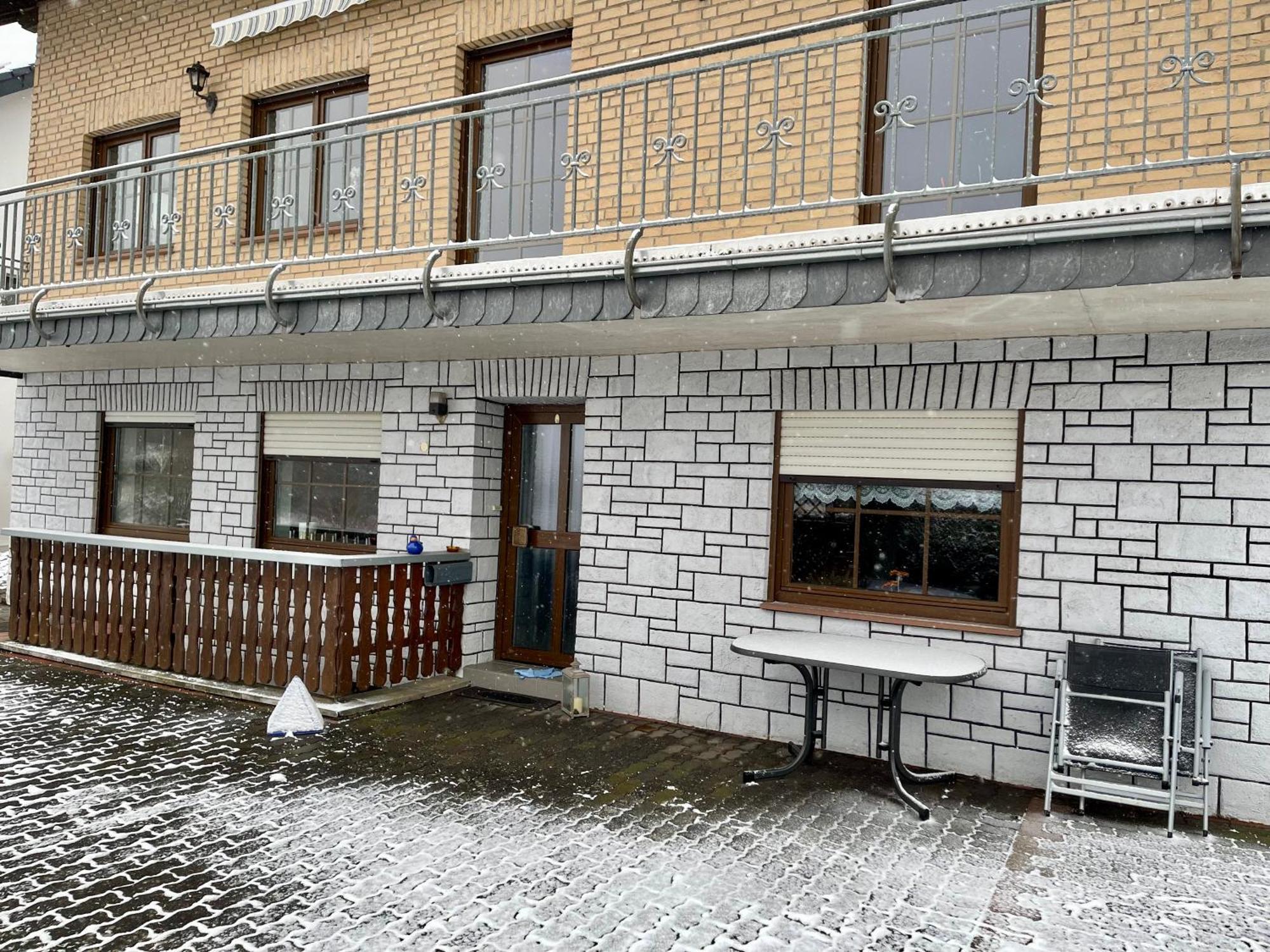 Ferienwohnung Tina Nettersheim Екстер'єр фото